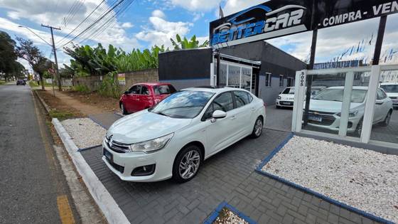CITROËN C4 LOUNGE 1.6 EXCLUSIVE 16V TURBO GASOLINA 4P AUTOMÁTICO